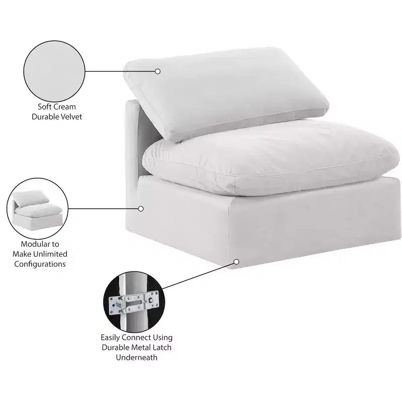 Chaise sans accoudoirs en velours Meridian Furniture Indulge