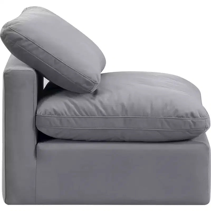 Chaise sans accoudoirs en velours Meridian Furniture Indulge