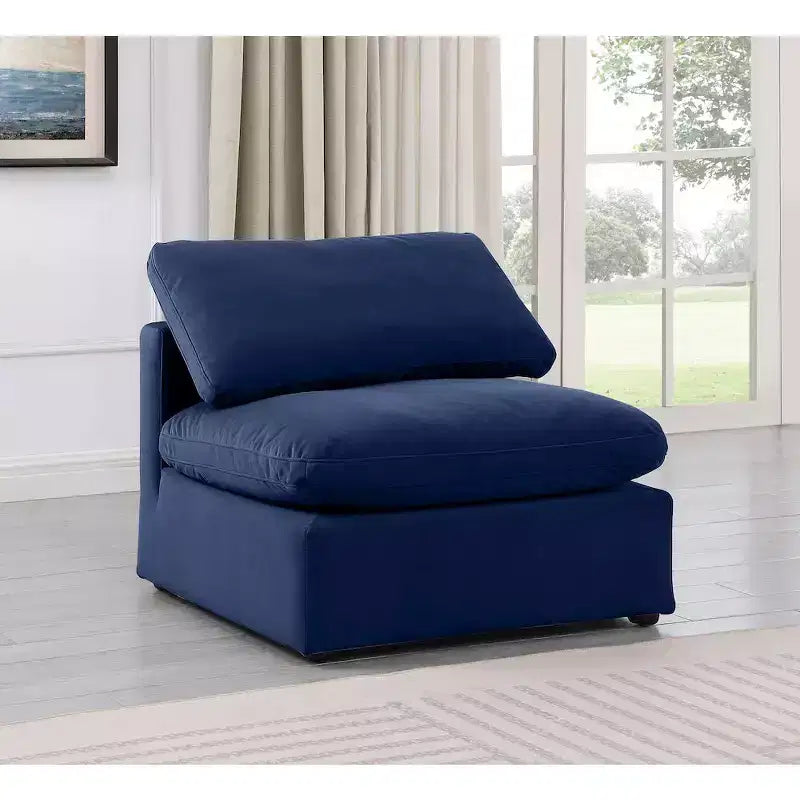 Chaise sans accoudoirs en velours Meridian Furniture Indulge