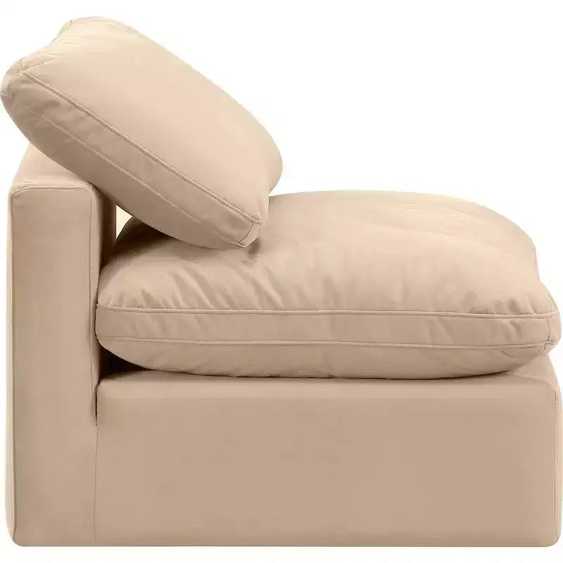 Chaise sans accoudoirs en velours Meridian Furniture Indulge