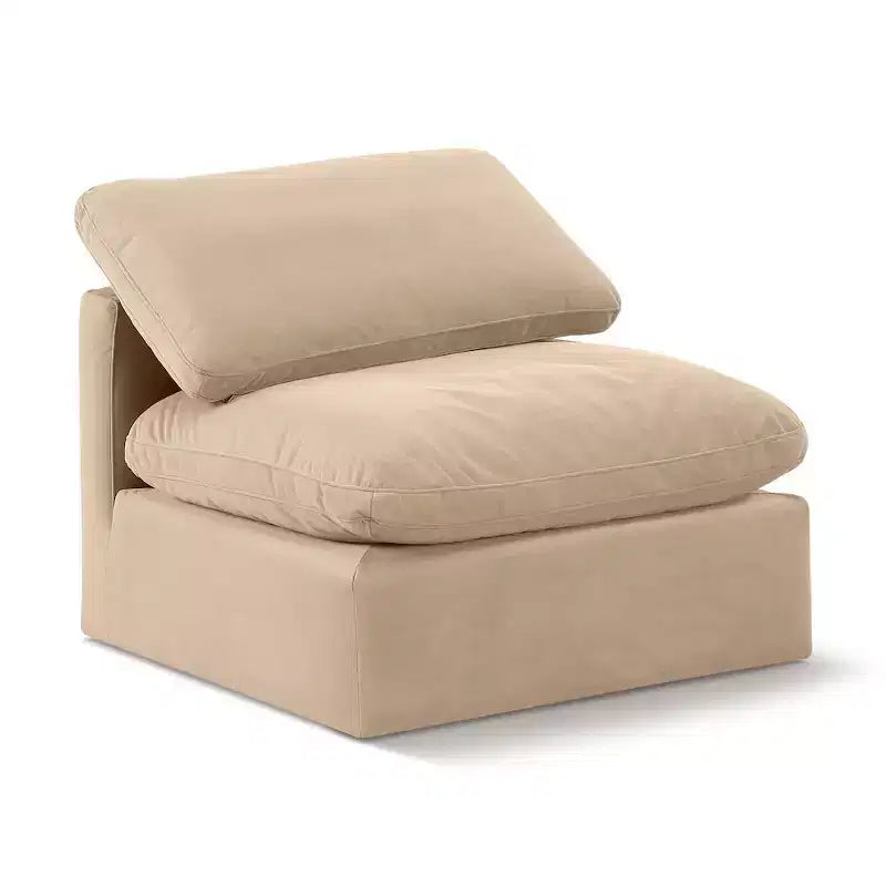 Chaise sans accoudoirs en velours Meridian Furniture Indulge
