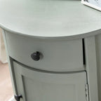 Meuble d'appoint gris en bois avec tiroir et porte, 1 personne
